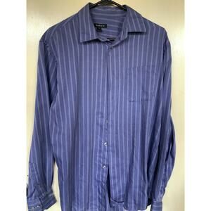 Van Heusen Dress Shirt Size Medium 15/15.5 Men No Iron